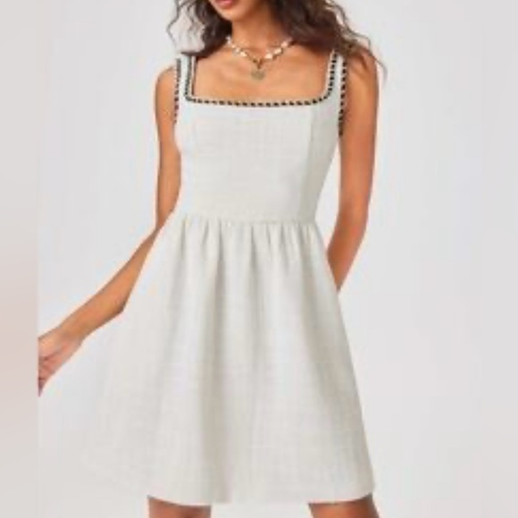 Dresses & Skirts - NWT Cider Black and White Mini Dress 
Size 3X